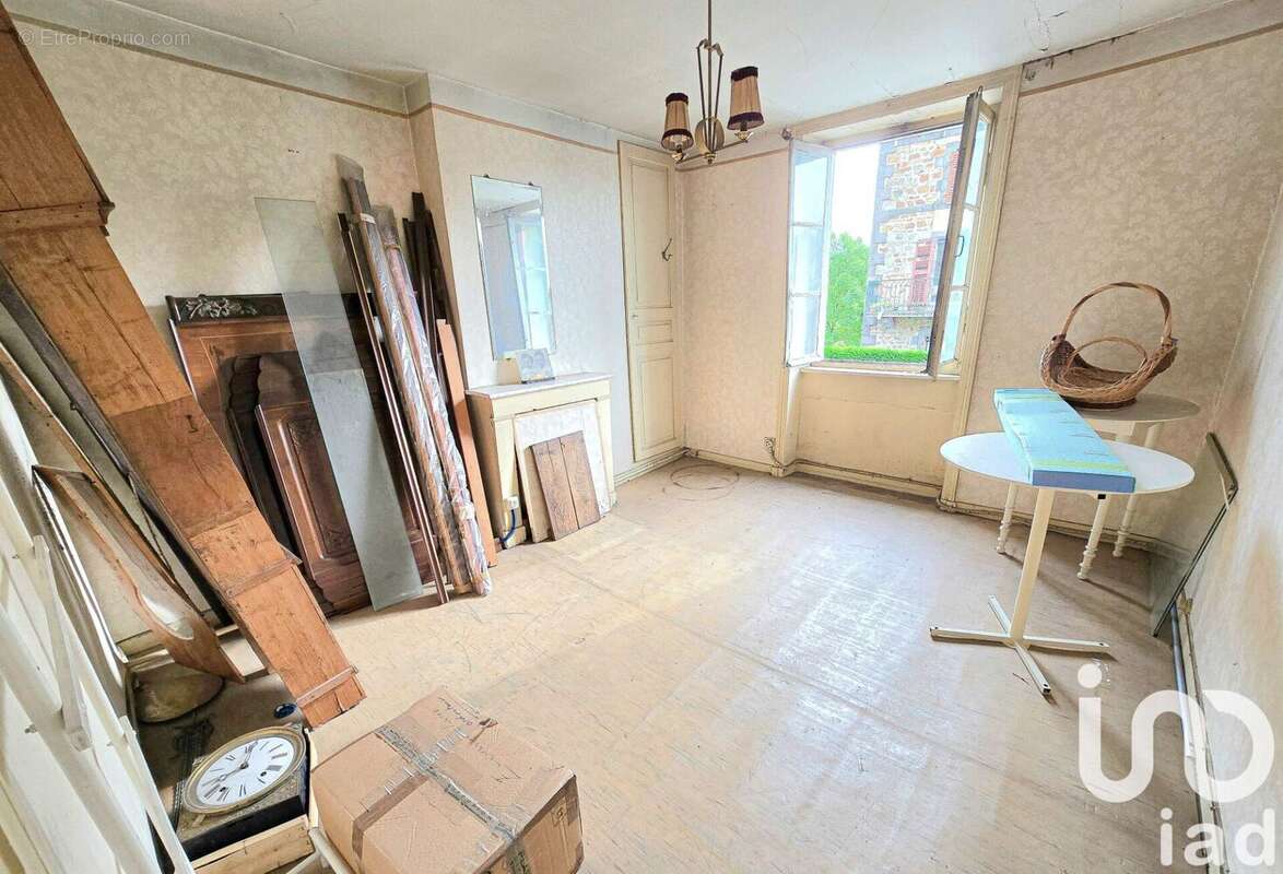 Photo 8 - Maison à COURPIERE