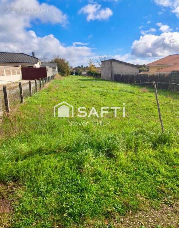 Photo 2 - Terrain à CASTELNAU-DE-MEDOC