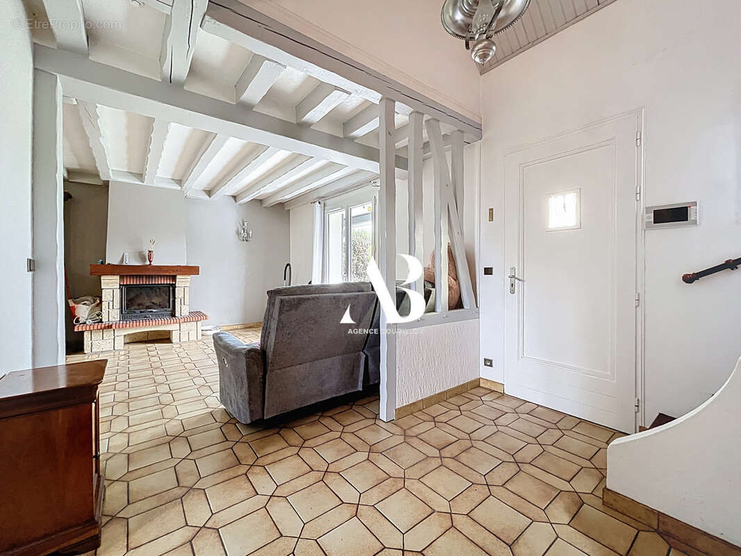 Maison à ROZAY-EN-BRIE