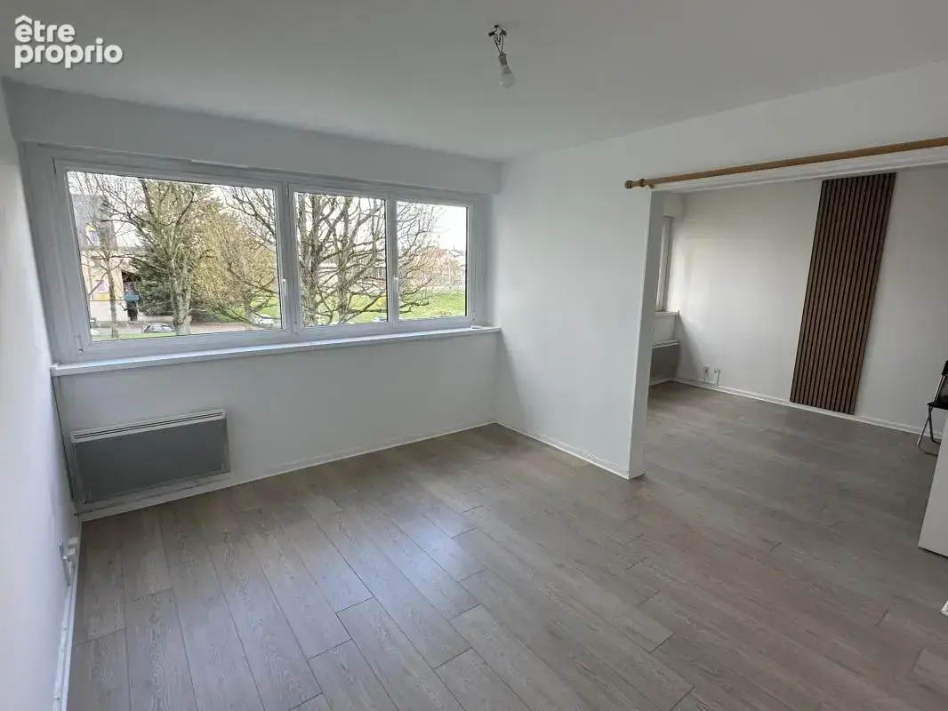 Photo Appartement à La Chaussee-Saint-Victor au prix de 99 900€