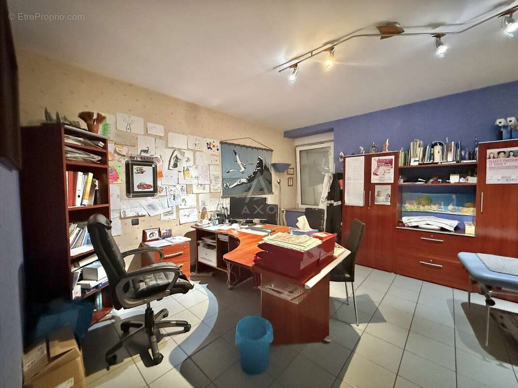 Maison 363 m² à Remilly  - photo 7