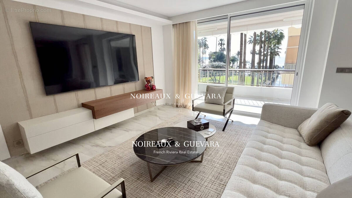 Appartement à CANNES