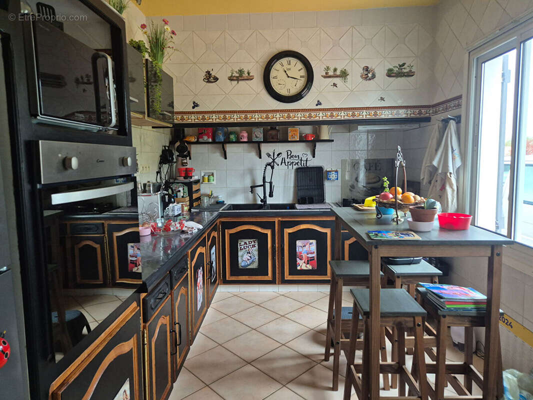 Maison à VILLENEUVE-DE-MARSAN