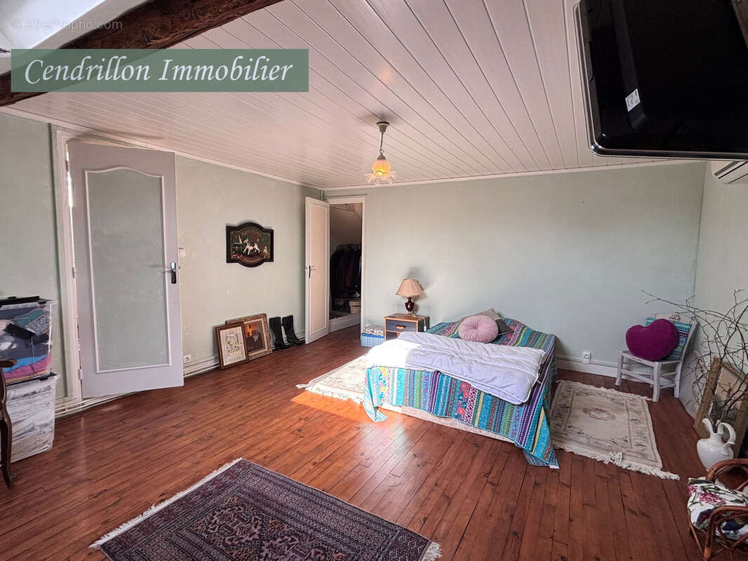 Maison à BOSMOREAU-LES-MINES