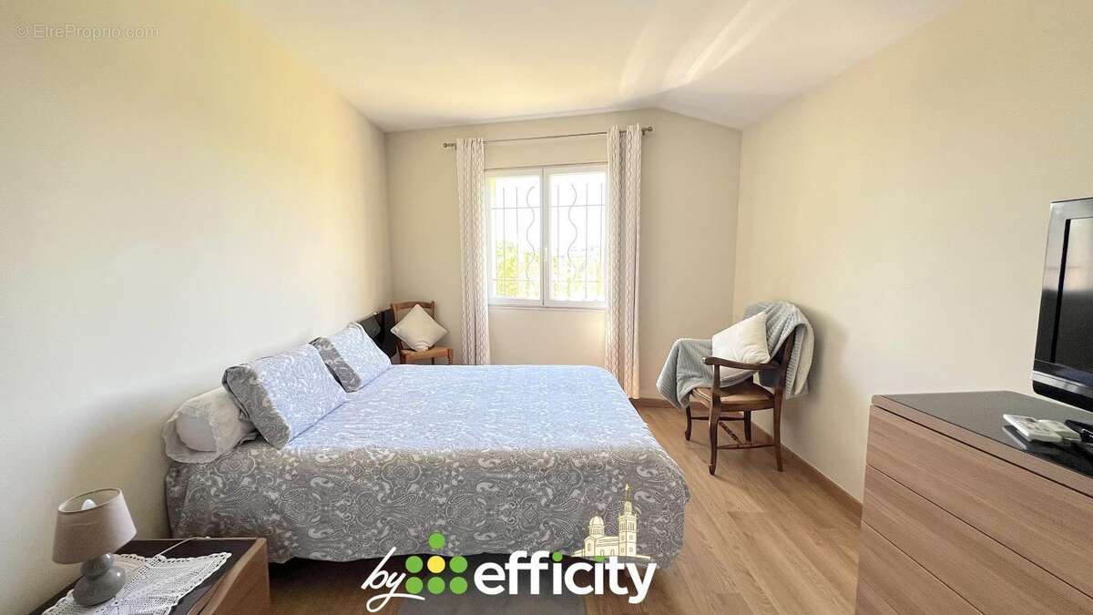 Maison à MARSEILLE-13E