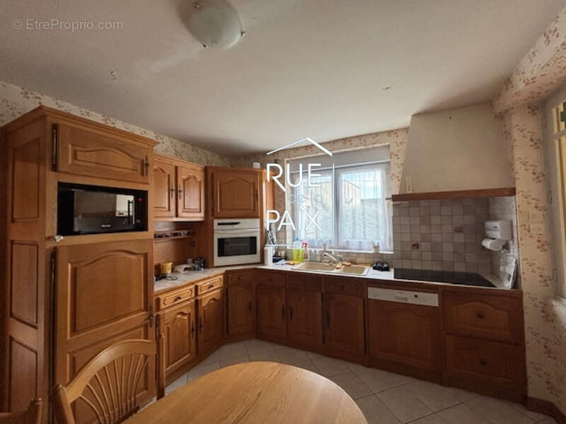 Maison à ASSAIS-LES-JUMEAUX