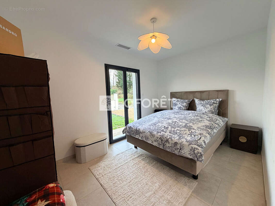 Maison à ARPAJON-SUR-CERE