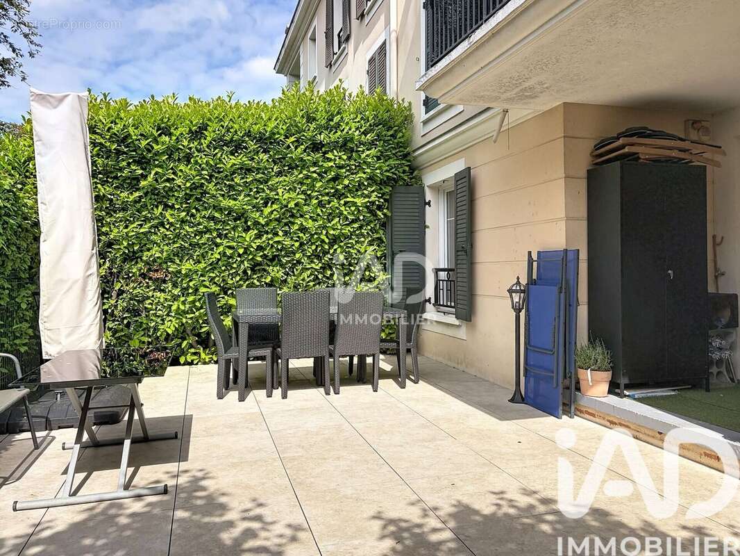 Photo 2 - Appartement à EMERAINVILLE