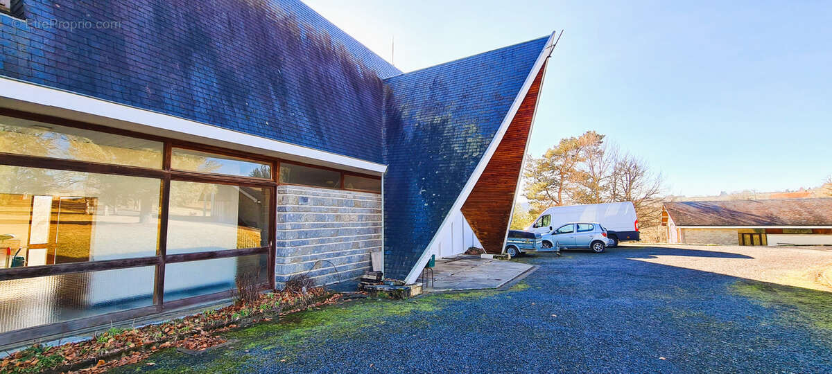 Commerce à CLERMONT-FERRAND