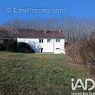 Photo 1 - Maison à SAINT-JUST-LE-MARTEL