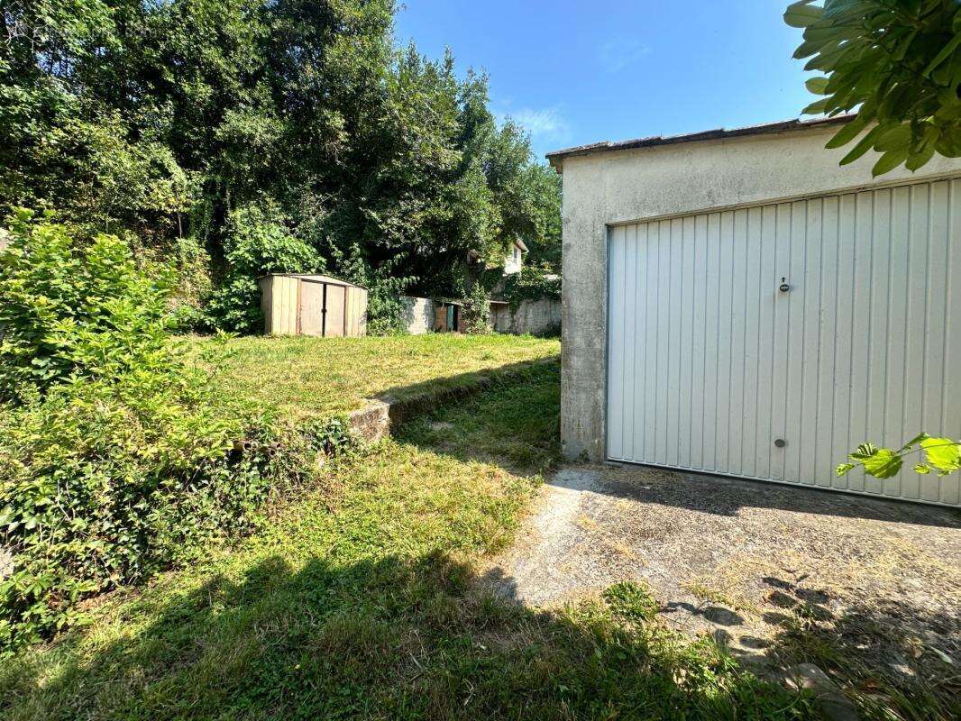 Authentique maison en pierre de plain-pied 112m2 avec 4 chambres et jardin - photo 13