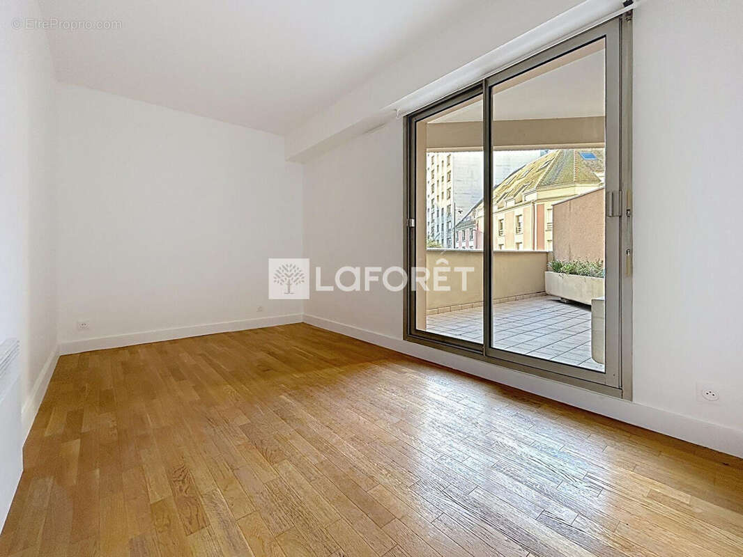 Appartement à VANVES