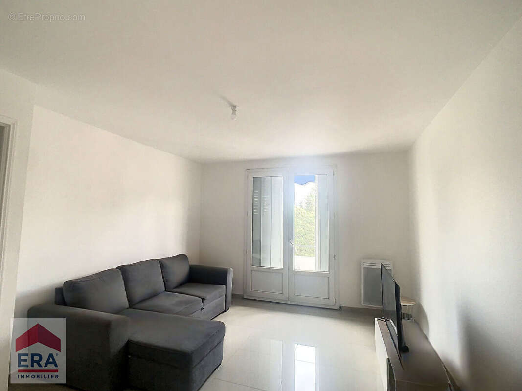 Appartement à MARSEILLE-14E