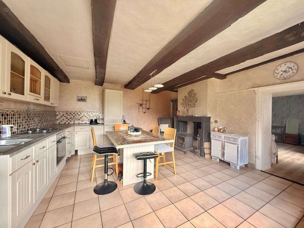 Maison à FLAGEY-LES-AUXONNE