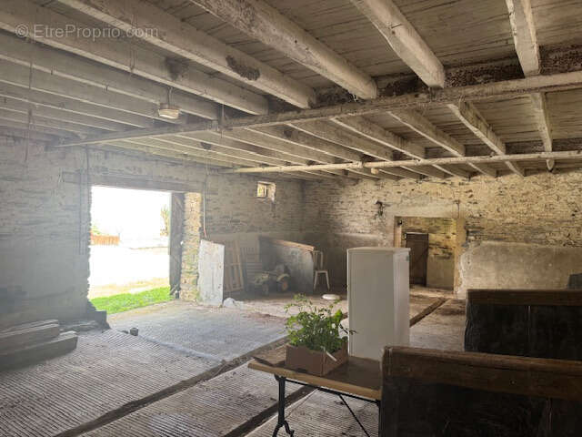 Bâtisse à rénover - photo 3
