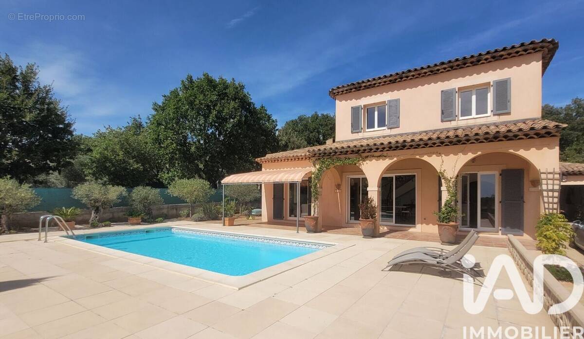 Photo 1 - Maison à REGUSSE