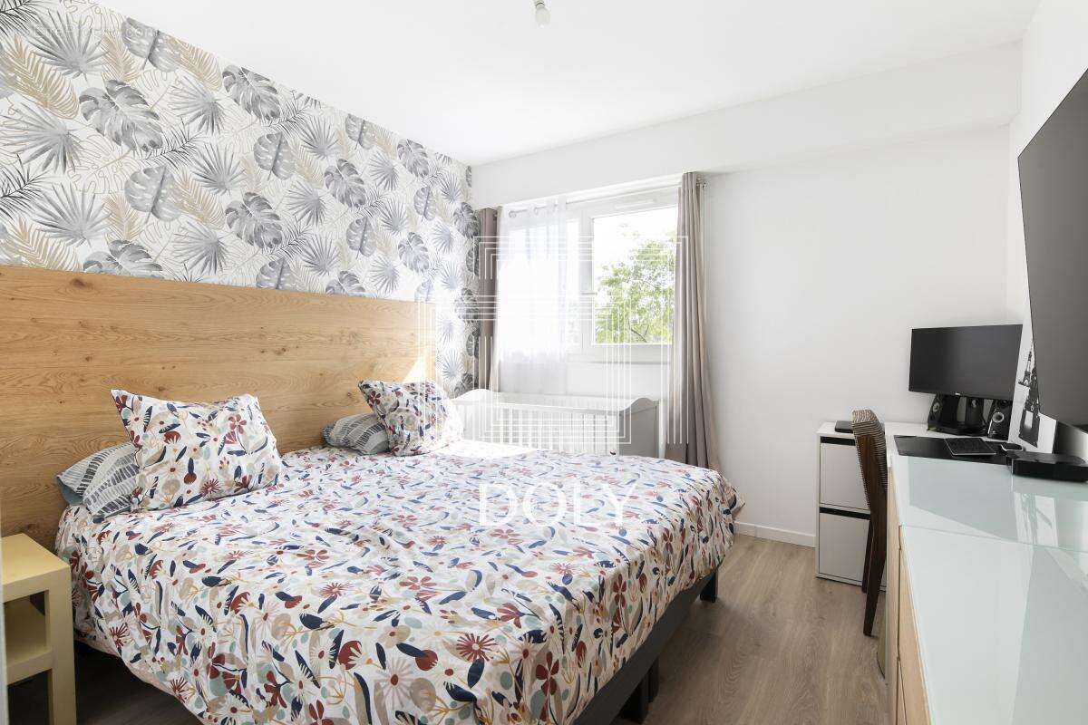 Appartement à COLOMBES