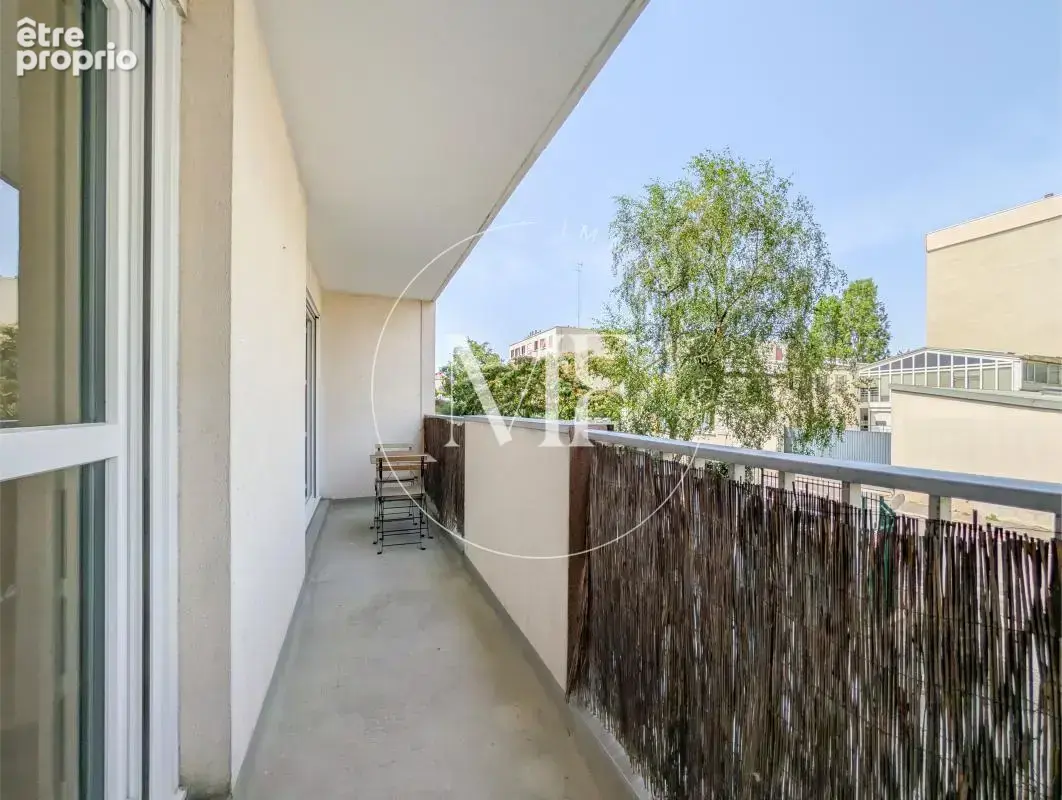Appartement à NANTERRE