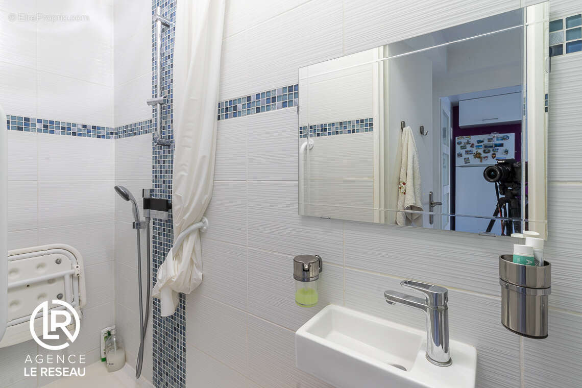 Maison à VERT-SAINT-DENIS