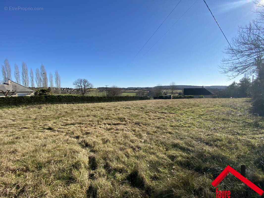 Terrain à JUGEALS-NAZARETH