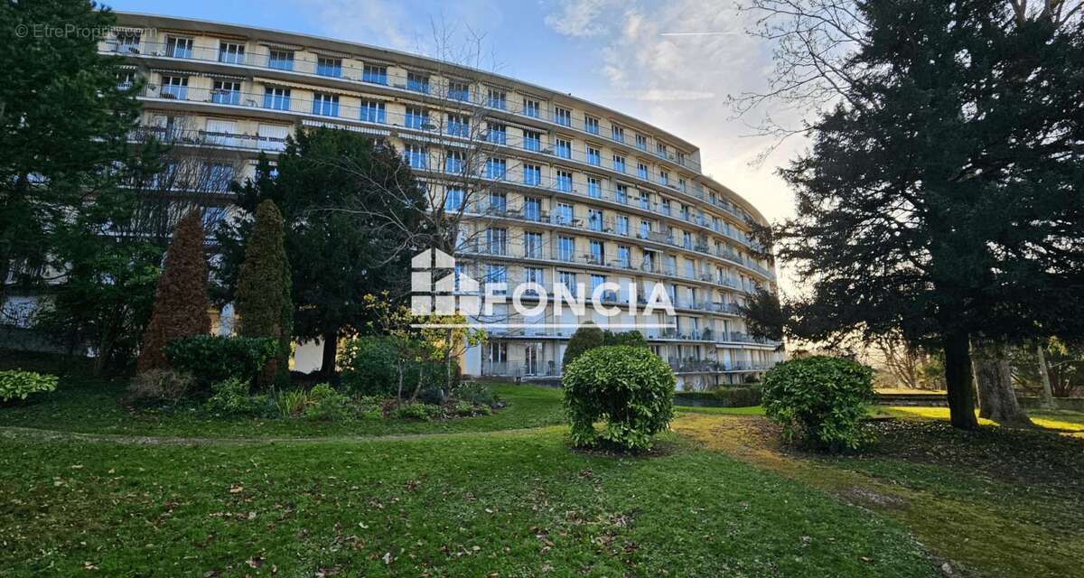 Appartement à SAINT-GERMAIN-EN-LAYE