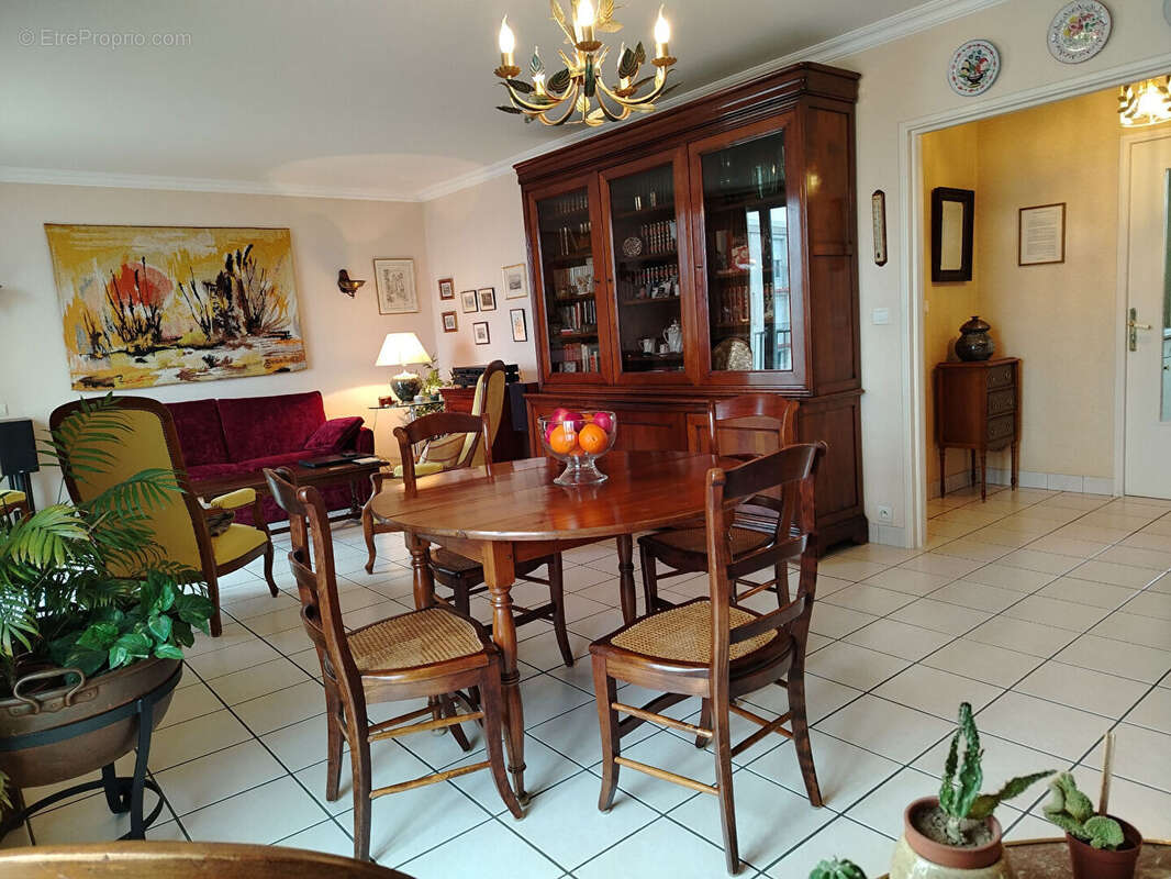 Appartement à JOUE-LES-TOURS