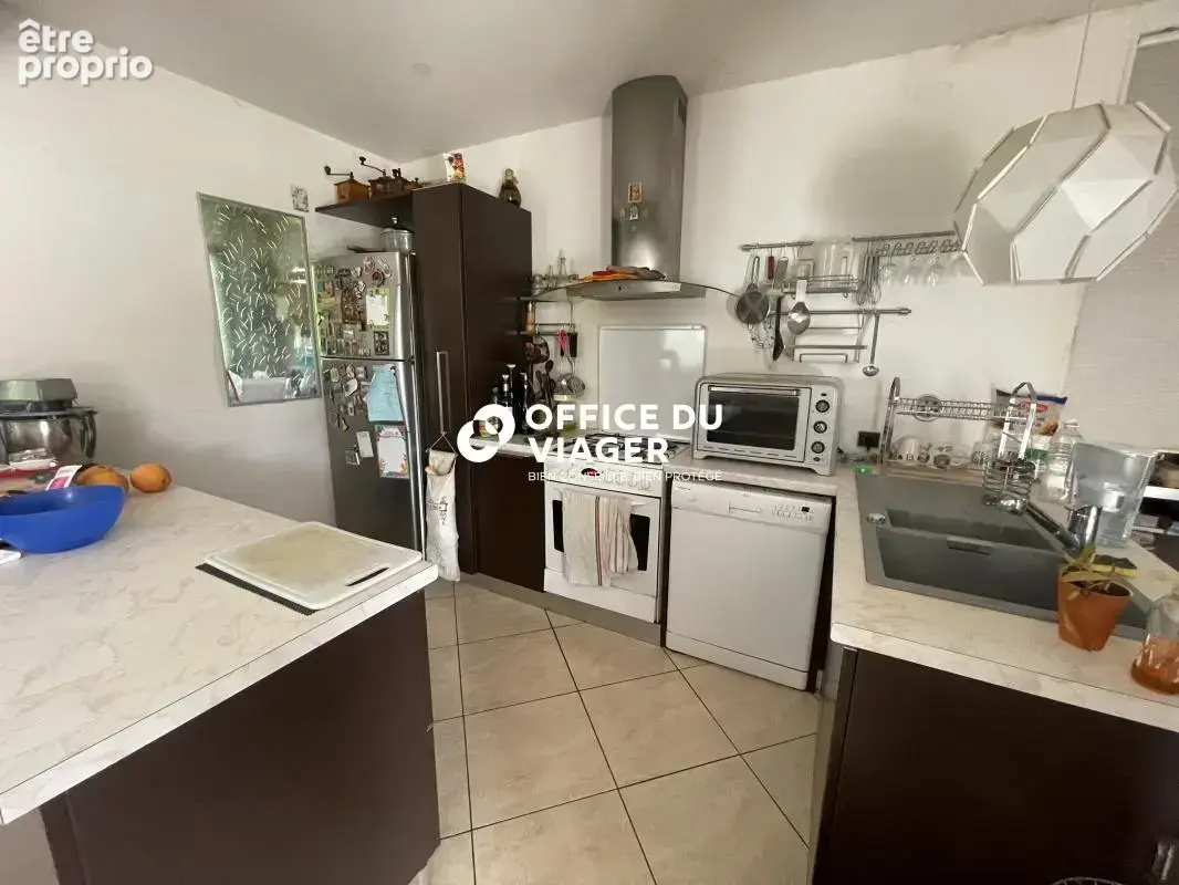 Maison - 184,37 m² - 5 pièces - photo 6