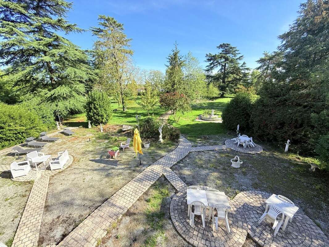 Maison à LA ROCHEFOUCAULD