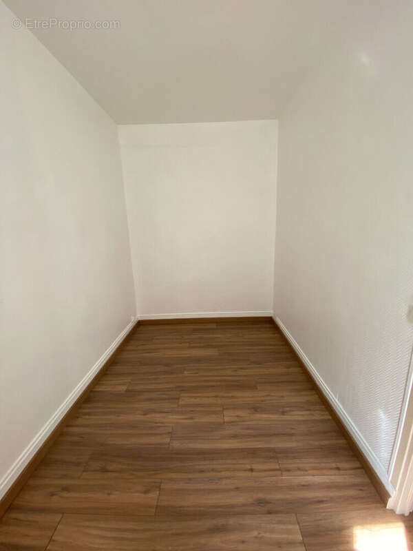 Appartement à FONTENAY-SOUS-BOIS