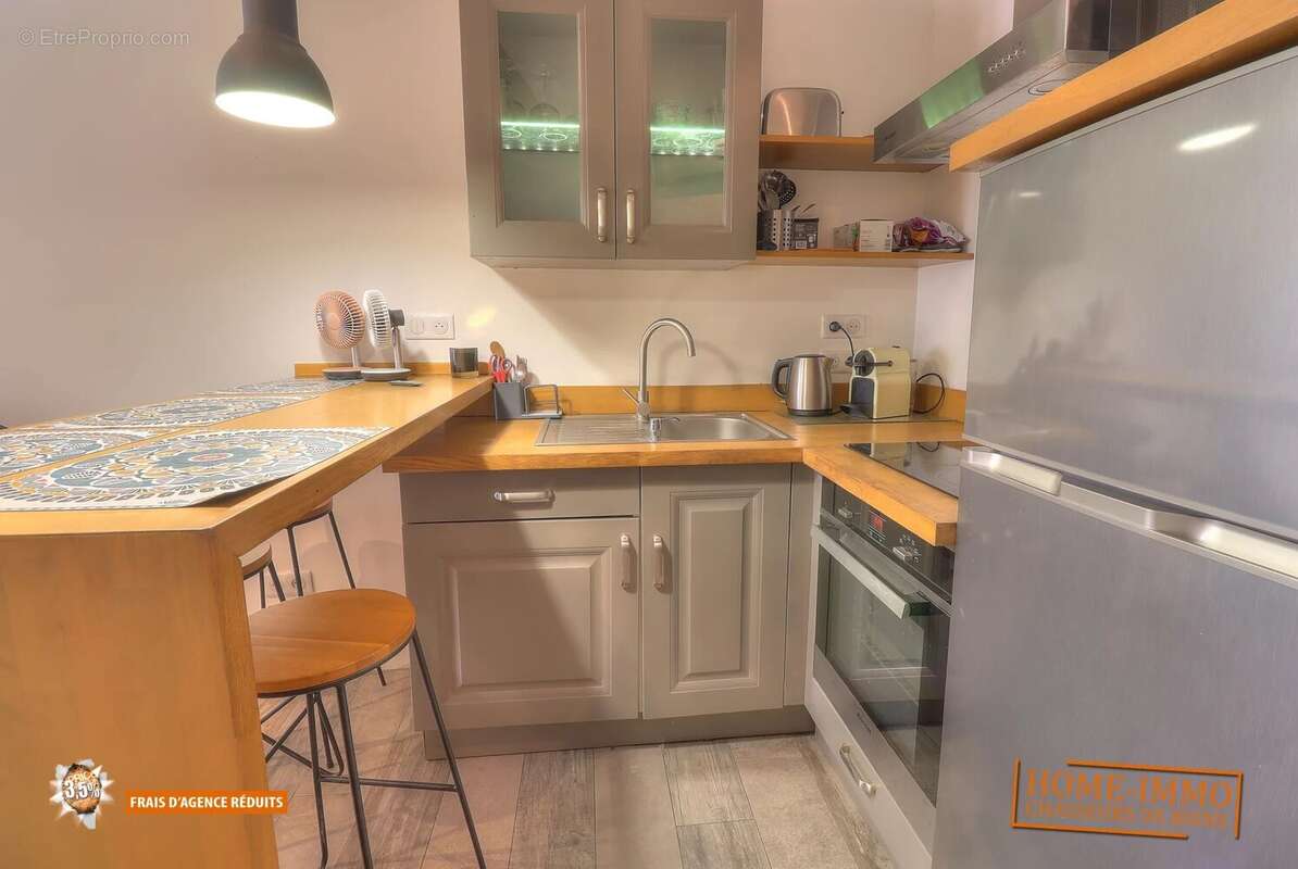 Lot de 3 apaprtements en plein coeur du vieil antibes - photo 10