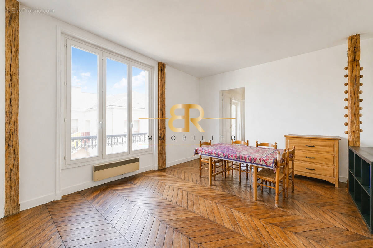 Appartement à PARIS-19E