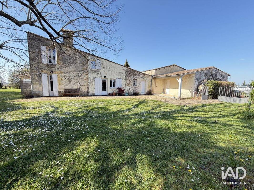 Photo 1 - Maison à SAINT-EMILION