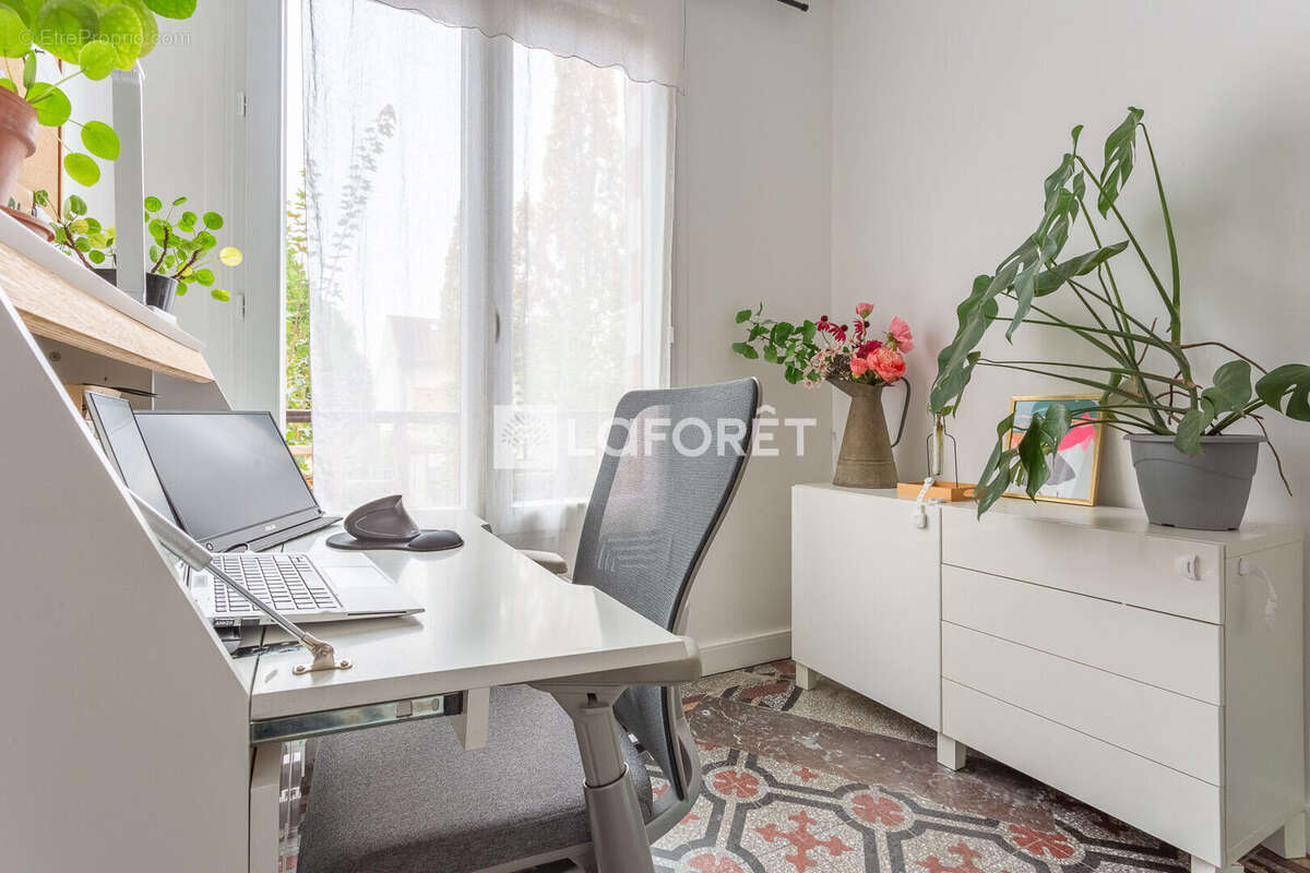 Maison à VIRY-CHATILLON