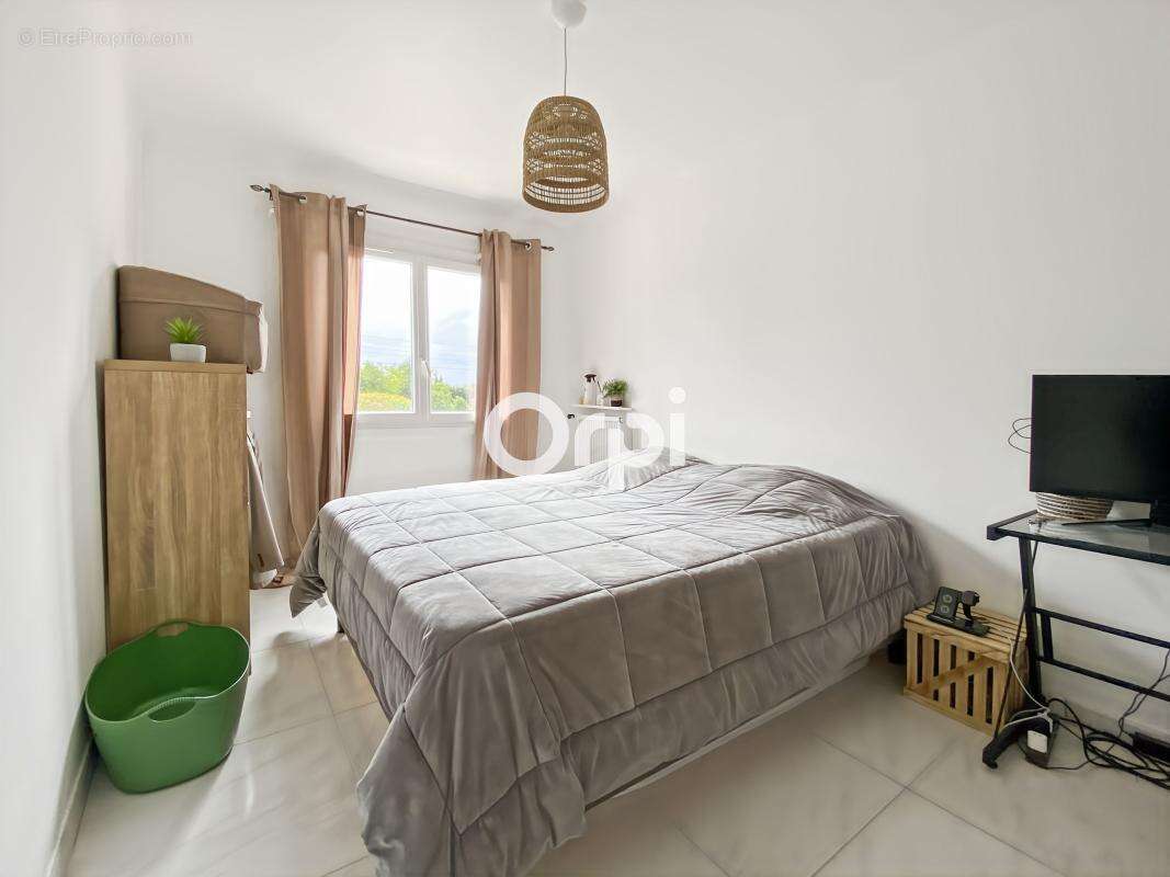 Appartement à MARSEILLE-12E