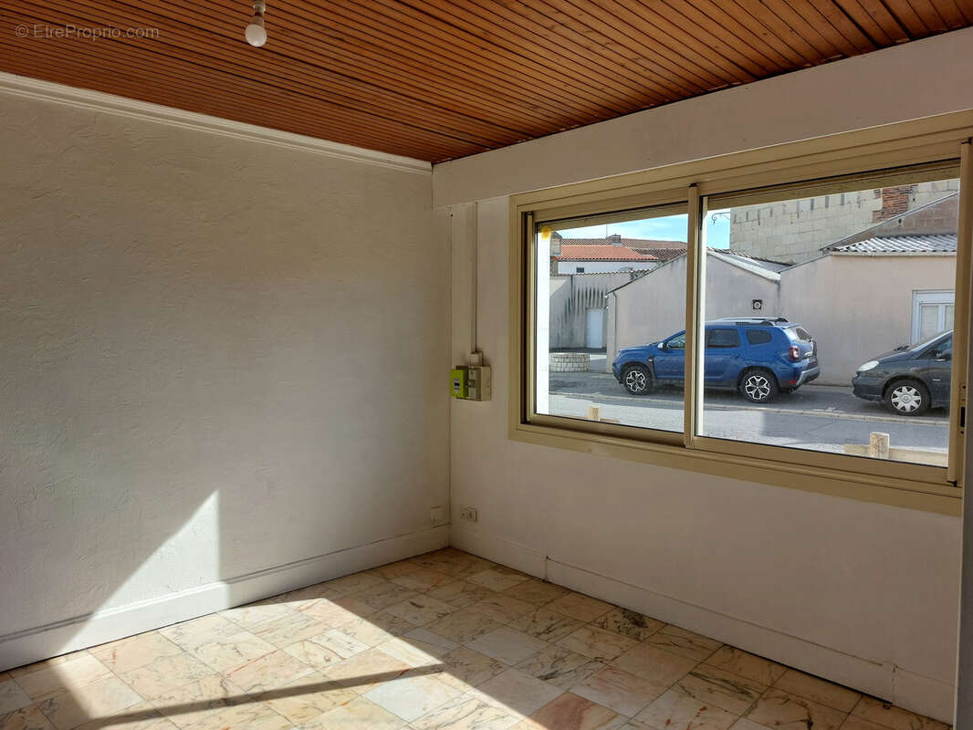 Maison à ARGENTON-L&#039;EGLISE