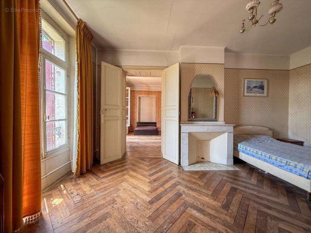 Maison à CASTELSARRASIN