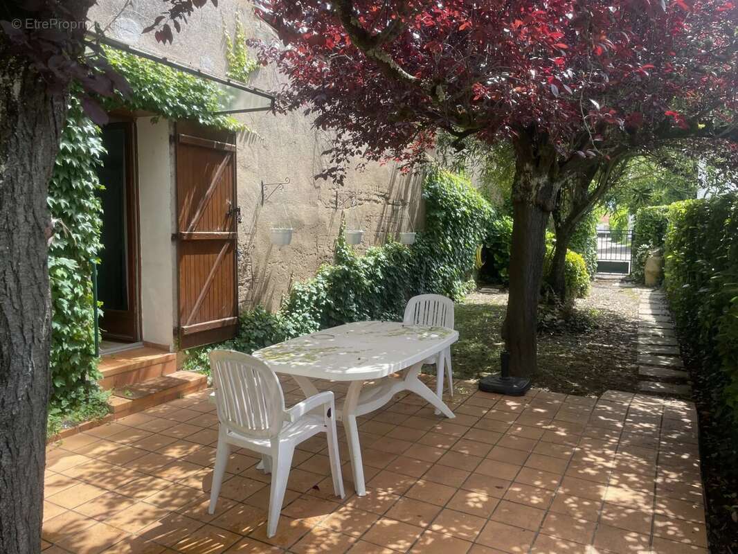 Maison à CLAIRAC
