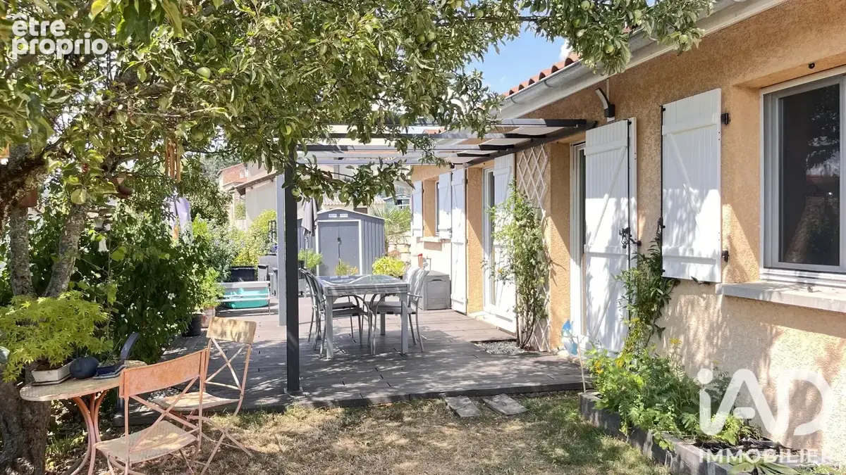 Photo 1 - Maison à VILLECHENEVE