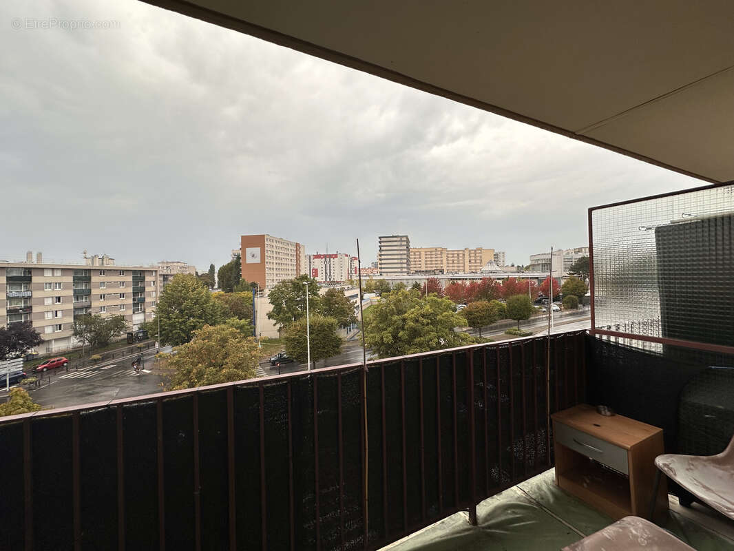 Appartement à GARGES-LES-GONESSE