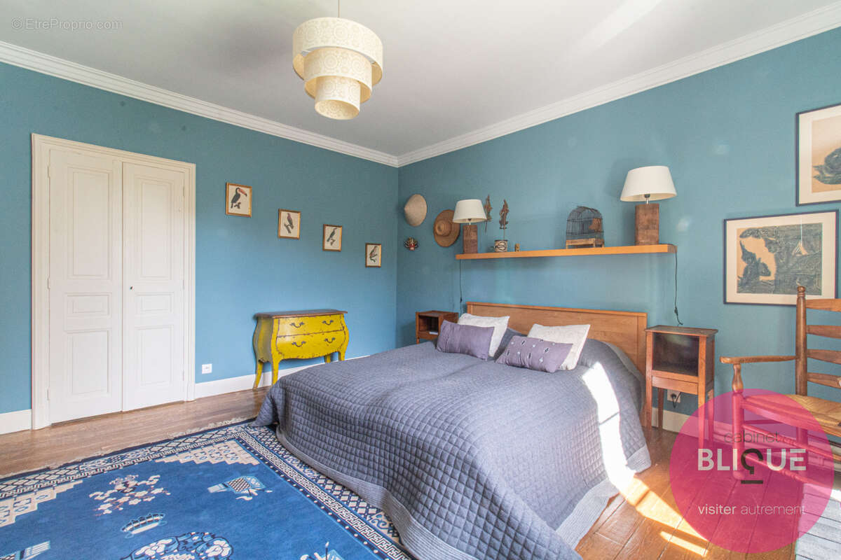 Maison à DOMEVRE-SUR-VEZOUZE