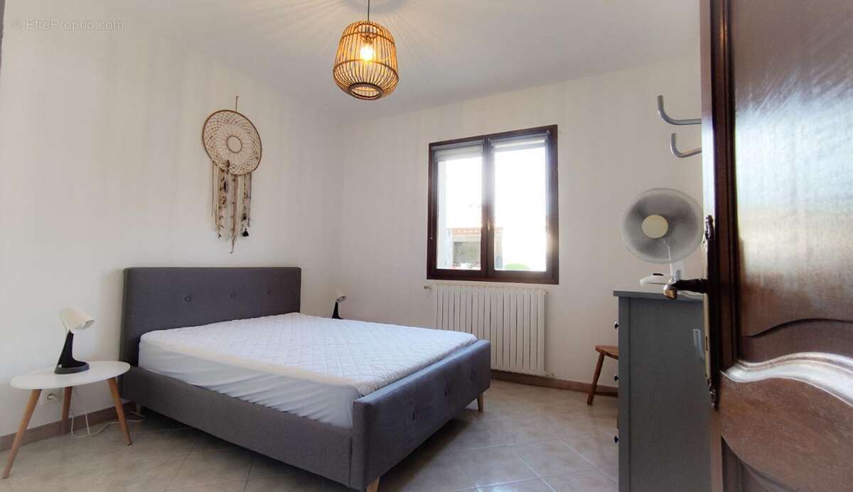 Maison à LA LONDE-LES-MAURES