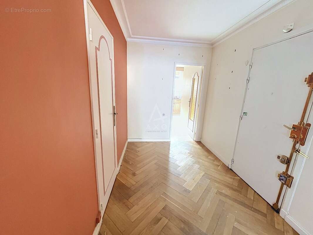 Appartement lumineux de 80,72 m²  Vue dégagée  Fort potentiel d'aménagement - photo 5