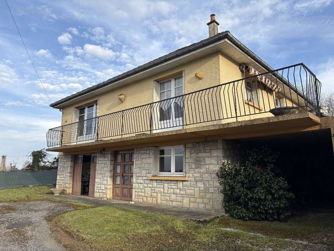 Maison à TROCHE