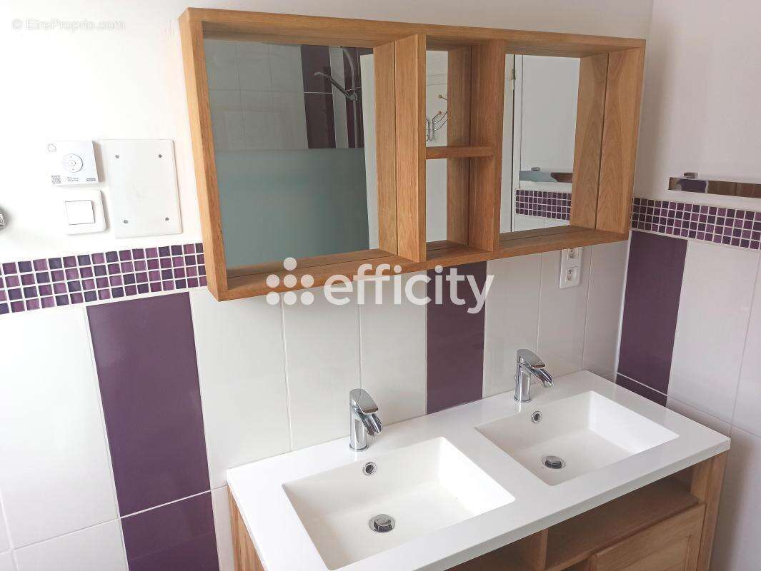 Maison 110 m² à Saint-Eloy-Les-Tuileries  - photo 10