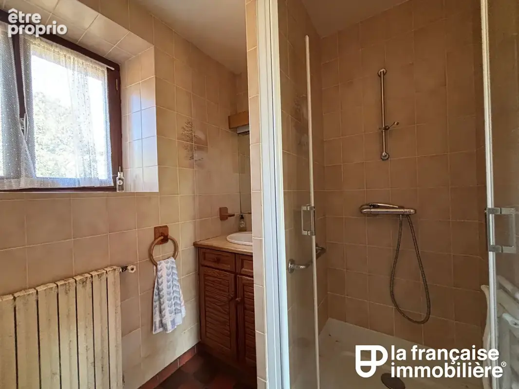 Maison T6 de 123m² à vendre -  Guitté - photo 6