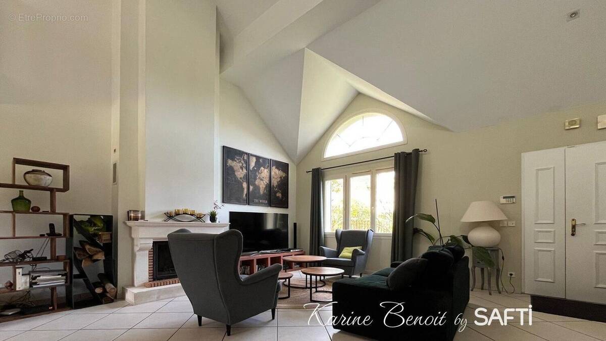 Photo 1 - Maison à ETIOLLES