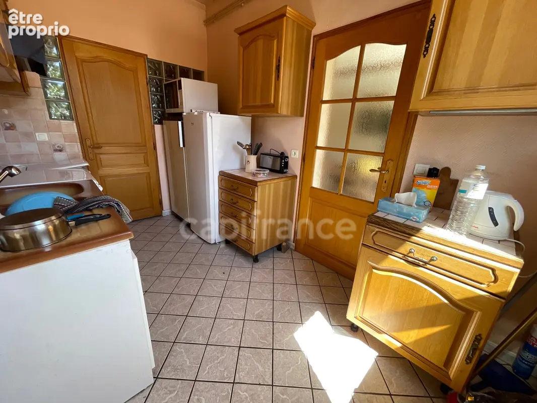 Maison 1 chambre, grenier aménageable, grand garage - photo 9