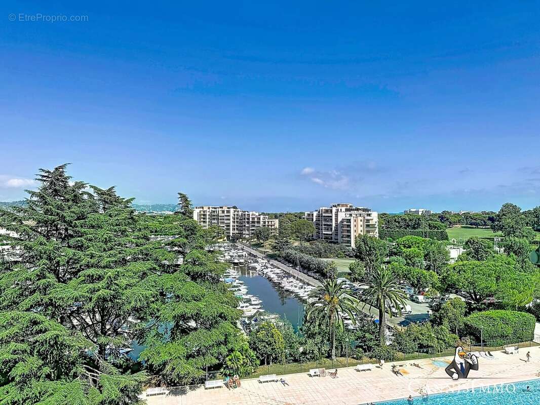Appartement à MANDELIEU-LA-NAPOULE