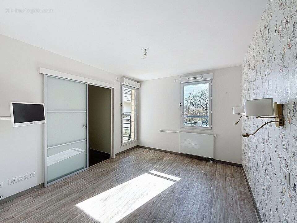 Appartement à MONTIGNY-LE-BRETONNEUX