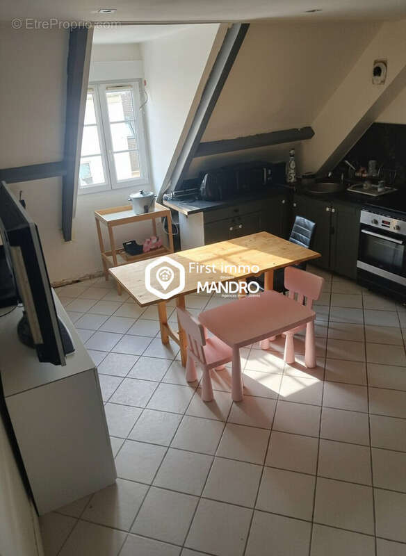 Appartement à BRIE-COMTE-ROBERT